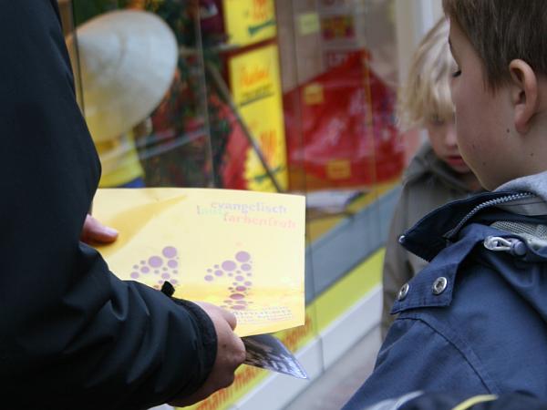 E L F was bedeutet denn das - Ach hier steht es ja